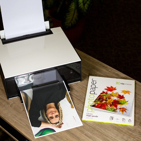 KLIPX PAPEL GLOSSY CARTA 20 HOJAS (KPG-120)